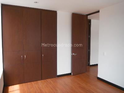 Apartamento de 4 alcobas en venta en Colina Picasso, Bogotá, 134 m² · foto 14 de 20