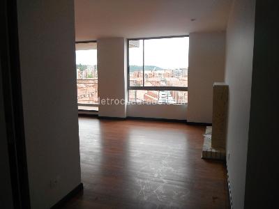 Apartamento de 4 alcobas en venta en Colina Picasso, Bogotá, 134 m² · foto 2 de 20