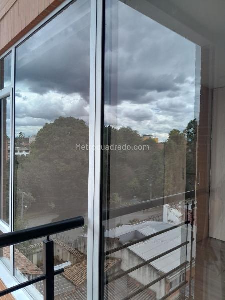 Piso – Bogotá, Nicolas de Federman, Localidad Teusaquillo - Más