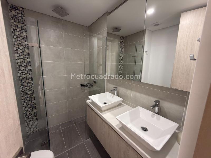 Apartamento en Arriendo, Loma de las Brujas, Envigado – další
