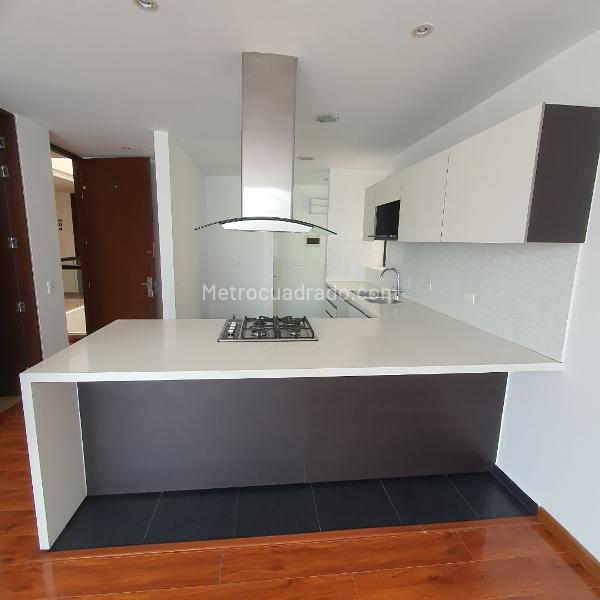 Apartamento en Arriendo, ESTORIL   Zona Urbana, Bogotá D.C. – pohled 4