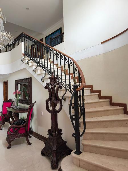 Casa en Venta, EL POBLADO   Zona Urbana , Medellín - Widok 3
