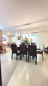Casa de 4 alcobas en venta en El Poblado, Medellín, 245 m² · foto 5 de 20
