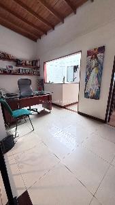 Casa de 4 alcobas en venta en El Poblado, Medellín, 245 m² · foto 6 de 20