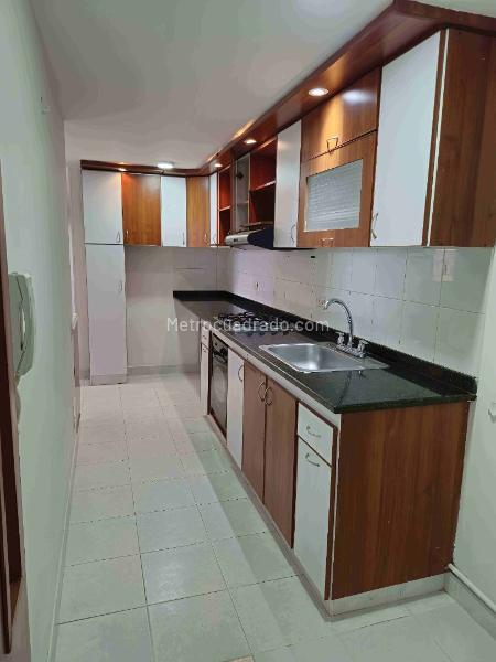 Apartamento en Arriendo, SANTA HELENA I   Colina y Alrededores, Bogotá D.C. - Widok 3