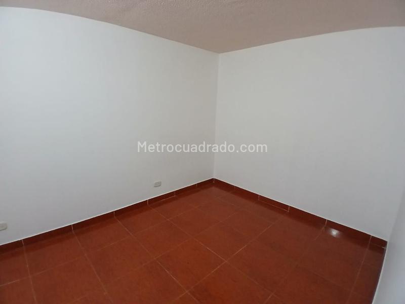 Piso – Soacha, Hogares Soacha, Comuna Soacha Central - Más