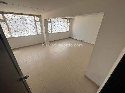 Casa de 5 alcobas en arriendo en Normandia Occidental, Bogotá, 360 m² · foto 15 de 20