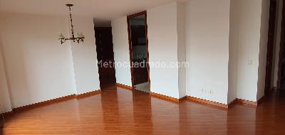 Apartamento de 3 alcobas en arriendo en Cedro Narvaez Usaquen, Bogotá, 88 m² · foto 2 de 18