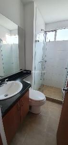 Apartamento de 3 alcobas en arriendo en Cedro Narvaez Usaquen, Bogotá, 88 m² · foto 3 de 18