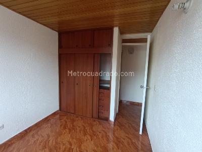 Apartamento en venta en Mirandela, Bogotá · foto 11 de 19