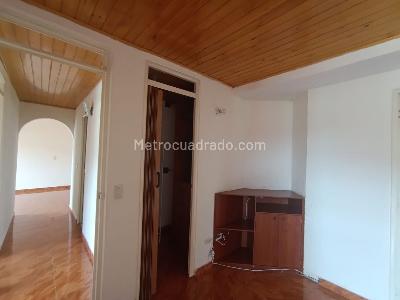 Apartamento en venta en Mirandela, Bogotá · foto 17 de 19
