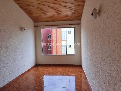 Apartamento en venta en Mirandela, Bogotá · foto 3 de 19