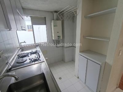 Apartamento en venta en Mirandela, Bogotá · foto 6 de 19