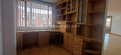 Apartamento de 3 alcobas en venta en Bella Suiza, Bogotá, 156 m² · foto 18 de 20