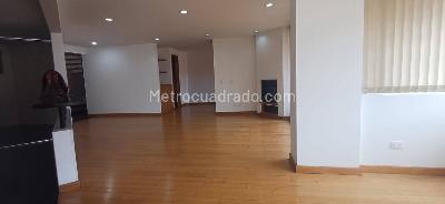 Apartamento de 3 alcobas en venta en Bella Suiza, Bogotá, 156 m² · foto 19 de 20