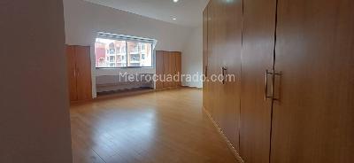 Apartamento de 3 alcobas en venta en Bella Suiza, Bogotá, 156 m² · foto 9 de 20