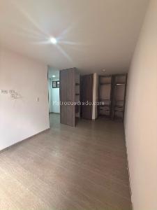 Apartamento en venta en Granjas Del Dorado, Bogotá · foto 9 de 11