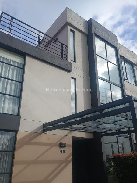 Casa en Arriendo, Avalon Hills, Chía – pohled 5