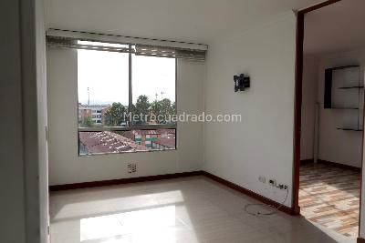 Apartamento de 3 alcobas en venta en Americas Hipotecho, Bogotá, 74 m² · foto 6 de 17