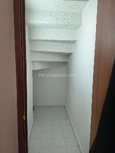 Apartamento de 3 alcobas en venta en Toberin Orquideas, Bogotá, 80 m² · foto 15 de 19