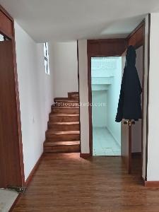 Apartamento de 3 alcobas en venta en Toberin Orquideas, Bogotá, 80 m² · foto 16 de 19