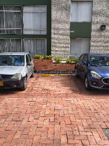 Apartamento de 3 alcobas en venta en Toberin Orquideas, Bogotá, 80 m² · foto 17 de 19