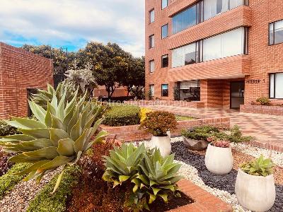 Apartamento en venta en Las Villas, Bogotá · foto 3 de 20