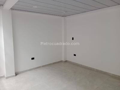 Casa de 5 alcobas en venta en La Gloria, Bogotá, 280 m² · foto 11 de 18