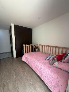 Apartamento de 3 alcobas en venta en Santa Barbara Occidental, Bogotá, 151 m² · foto 12 de 16