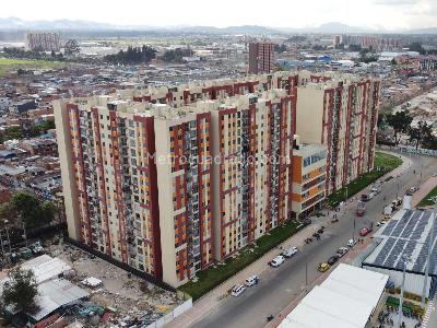 Apartamento en venta en El Refugio, Bogotá · foto 7 de 7