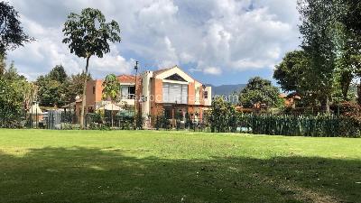 Casa en venta en Guaymaral, Bogotá · foto 2 de 12
