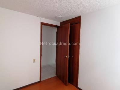 Apartamento en venta en Britalia Norte, Bogotá · foto 11 de 16