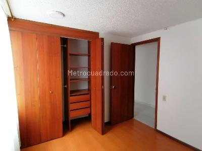Apartamento en venta en Britalia Norte, Bogotá · foto 13 de 16