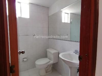 Apartamento en venta en Britalia Norte, Bogotá · foto 14 de 16