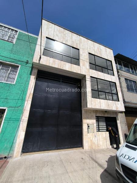 Bodega en Arriendo, PUENTE ARANDA Zona Urbana, Bogotá D.C. - Vista 2