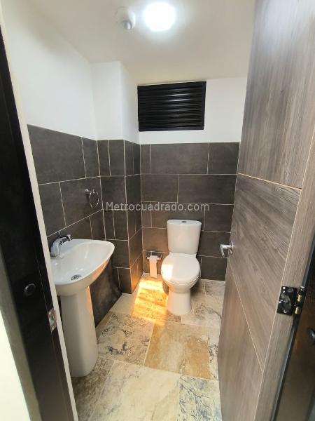 Bodega en Arriendo, PUENTE ARANDA Zona Urbana, Bogotá D.C. - Más