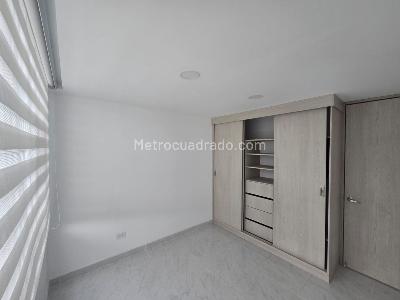 Apartamento en venta en El Redil, Bogotá · foto 3 de 12