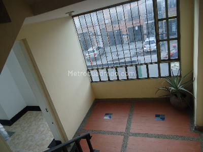 Apartamento de 3 alcobas en arriendo en Portal De Alamos, Bogotá, 75 m² · foto 2 de 20