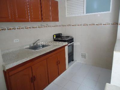 Apartamento de 3 alcobas en arriendo en Portal De Alamos, Bogotá, 75 m² · foto 6 de 20