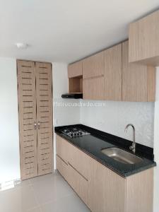 Apartamento de 3 alcobas en venta en El Dorado, Envigado, 89 m² · foto 18 de 20