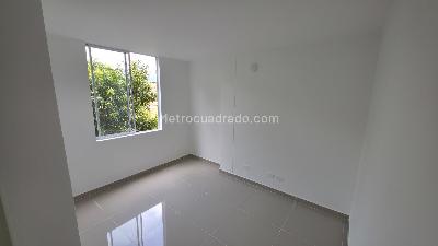 Apartamento de 3 alcobas en venta en El Dorado, Envigado, 89 m² · foto 4 de 20