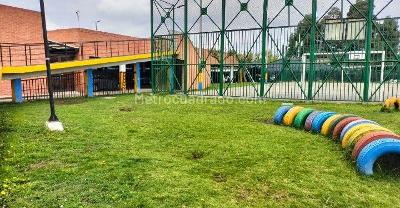 Apartamento de 3 alcobas en venta en Ciudad Sabana Colibrí, Mosquera, 52 m² · foto 2 de 15