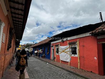 Casa de 5 alcobas en venta en La Candelaria, Bogotá, 397 m² · foto 10 de 13