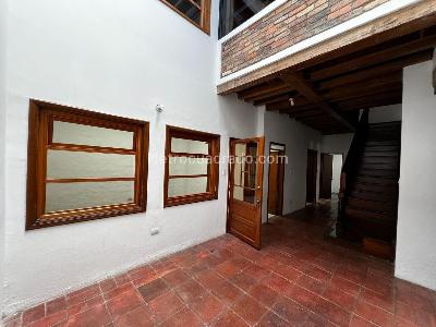 Casa en venta en La Candelaria, Bogotá · foto 12 de 18