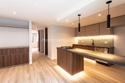 Apartamento en venta en Santa Barbara Central, Bogotá · foto 2 de 15