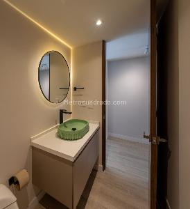 Apartamento en venta en Santa Barbara Central, Bogotá · foto 8 de 15
