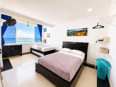 Apartamento en venta en El Laguito, Cartagena · foto 2 de 15