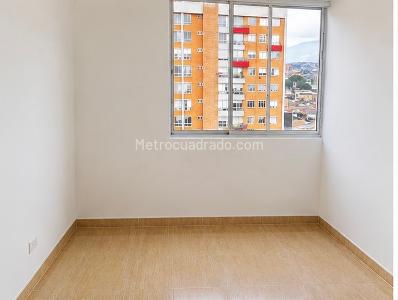 Apartamento en venta en Parques San Joaquin, Bogotá · foto 3 de 15
