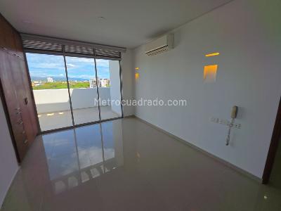Apartamento de 2 alcobas en venta en El Portal De San Pablo, Girardot, 136 m² · foto 2 de 17