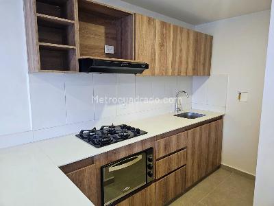 Apartamento de 2 alcobas en arriendo en Poblado Ciudad Del Rio, Medellín, 85 m² · foto 7 de 12